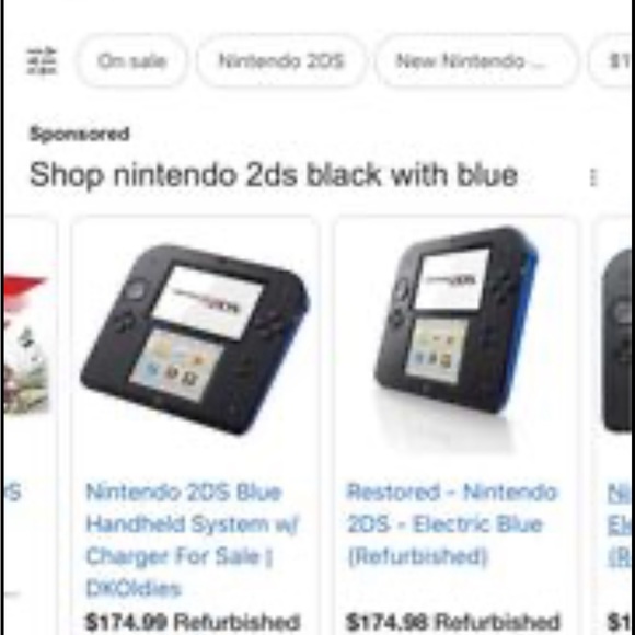 Nintendo 2DS w/Game - Picture 3 of 4